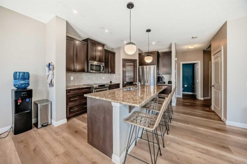 367 Evanspark Gardens Nw, Calgary, AB - Indoor Photo Showing Kitchen With Stainless Steel Kitchen With Upgraded Kitchen