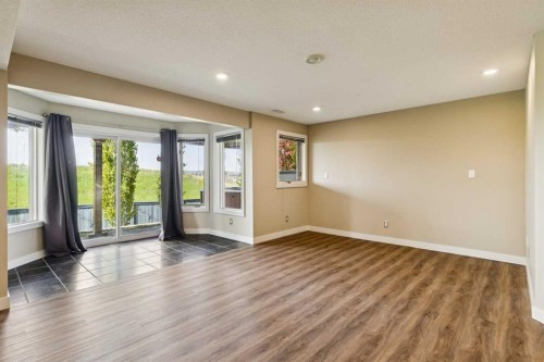 98 Sierra Nevada Green Sw, Calgary, AB - Indoor Photo Showing Other Room