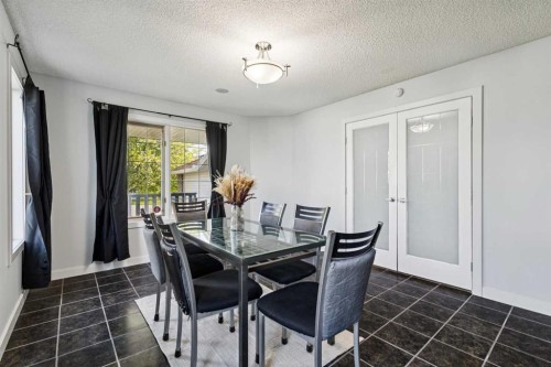98 Sierra Nevada Green Sw, Calgary, AB - Indoor Photo Showing Dining Room