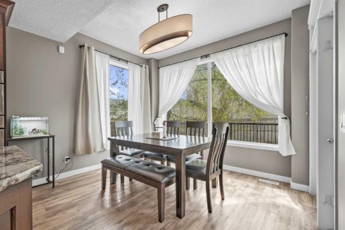 31 Brightondale Close Se, Calgary, AB - Indoor Photo Showing Dining Room