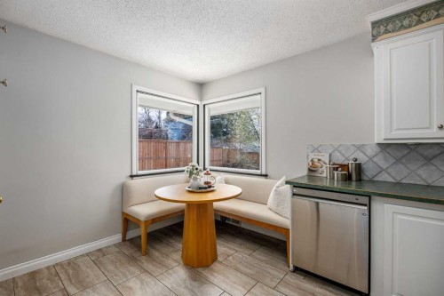 3003 25 Street Sw, Calgary, AB 