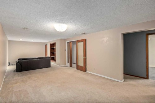 3003 25 Street Sw, Calgary, AB 