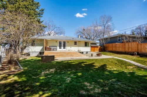 3003 25 Street Sw, Calgary, AB 