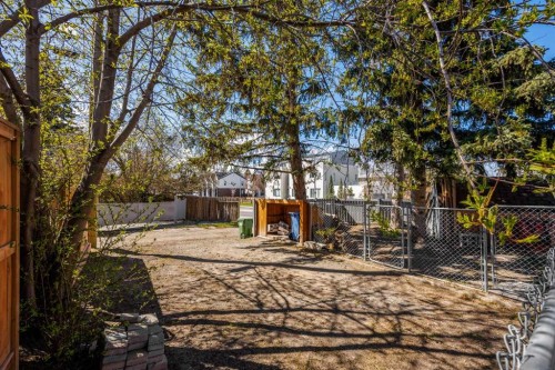 3003 25 Street Sw, Calgary, AB 