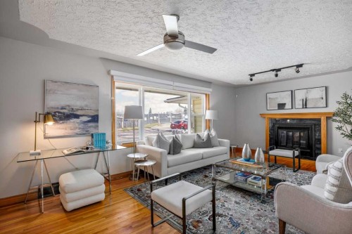 3003 25 Street Sw, Calgary, AB 
