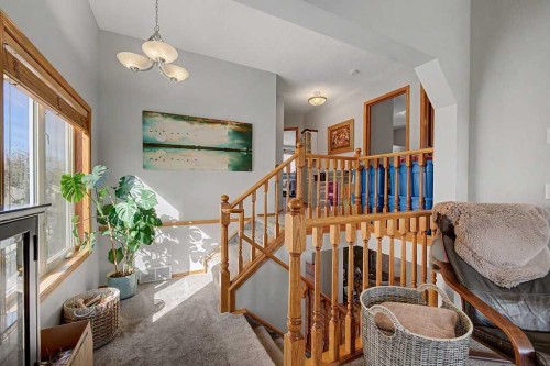 450 Douglas Glen Boulevard Se, Calgary, AB - Indoor Photo Showing Other Room