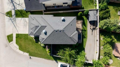 450 Douglas Glen Boulevard Se, Calgary, AB - Outdoor