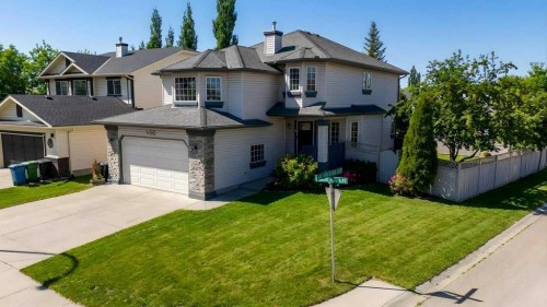 450 Douglas Glen Boulevard Se, Calgary, AB - Outdoor With Facade