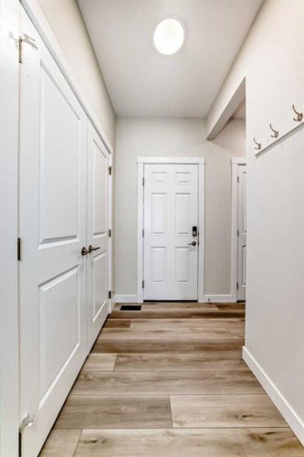 55 Silver Spruce Grove Sw, Calgary, AB - Indoor Photo Showing Other Room