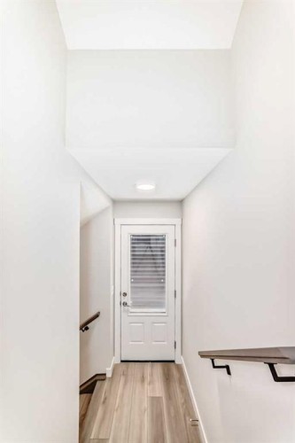 55 Silver Spruce Grove Sw, Calgary, AB - Indoor Photo Showing Other Room