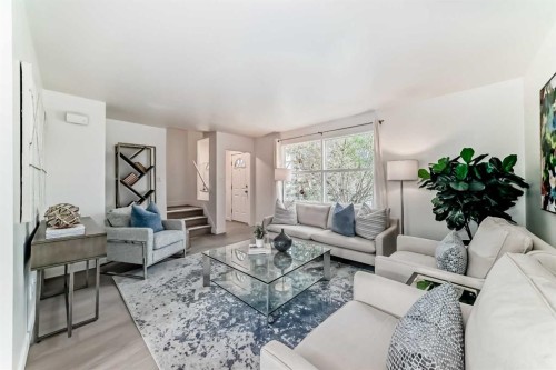 619 Merrill Drive Ne, Calgary, AB - Indoor Photo Showing Living Room
