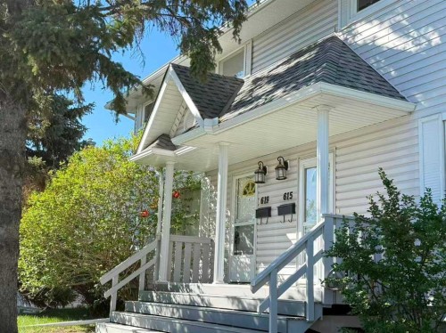 619 Merrill Drive Ne, Calgary, AB - Outdoor