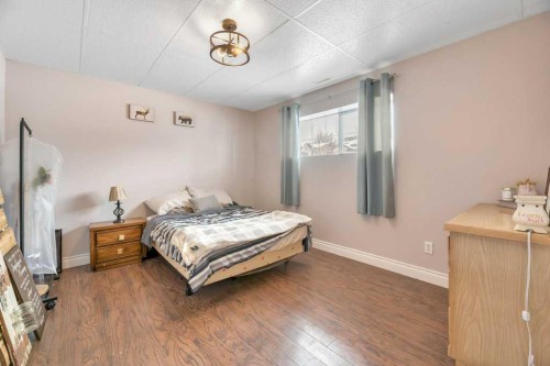 1905 Strathcona Terrace, Strathmore, AB - Indoor Photo Showing Bedroom