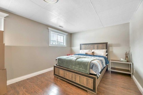 1905 Strathcona Terrace, Strathmore, AB - Indoor Photo Showing Bedroom