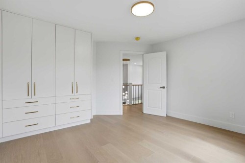 119 Canterville Road Sw, Calgary, AB - Indoor Photo Showing Other Room