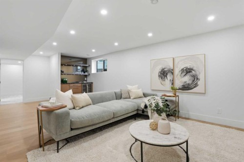119 Canterville Road Sw, Calgary, AB - Indoor