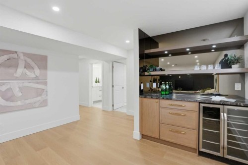 119 Canterville Road Sw, Calgary, AB - Indoor
