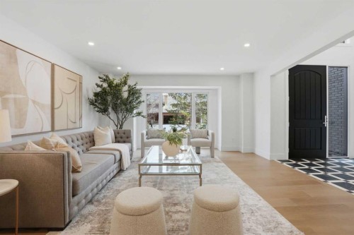 119 Canterville Road Sw, Calgary, AB - Indoor Photo Showing Living Room