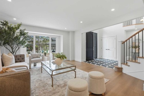 119 Canterville Road Sw, Calgary, AB - Indoor Photo Showing Living Room