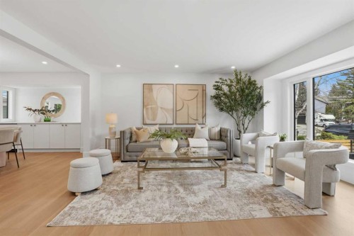 119 Canterville Road Sw, Calgary, AB - Indoor Photo Showing Living Room