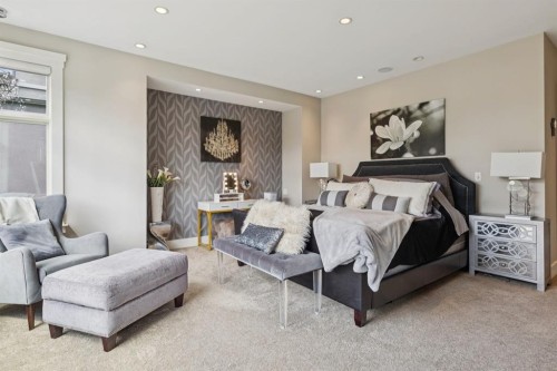 1624 Broadview Road Nw, Calgary, AB - Indoor Photo Showing Bedroom