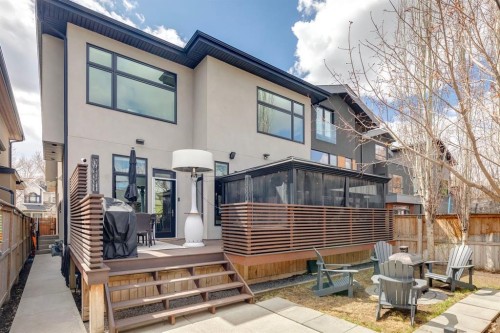 1624 Broadview Road Nw, Calgary, AB - Outdoor With Exterior