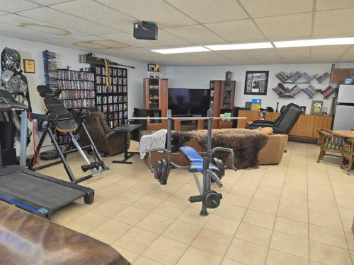 272128 Range Road 291 Ne, Airdrie, AB - Indoor