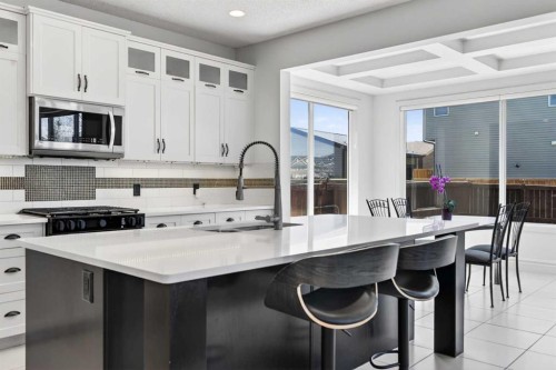 421 Auburn Bay Boulevard Se, Calgary, AB - Indoor Photo Showing Kitchen With Upgraded Kitchen
