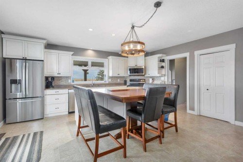 29426 Range Road 292, Rural Mountain View County, AB - Indoor