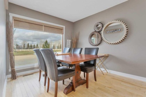 29426 Range Road 292, Rural Mountain View County, AB - Indoor Photo Showing Dining Room