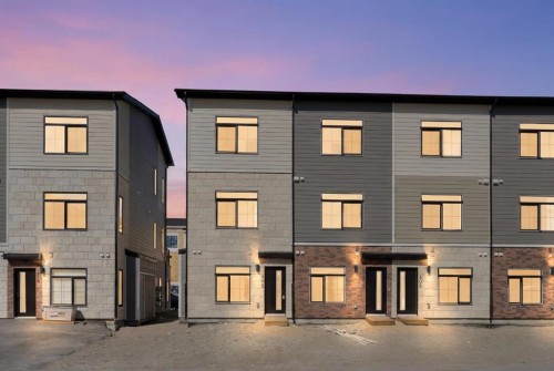 406-156 Park Street  Cochrane, AB T4C 2B8