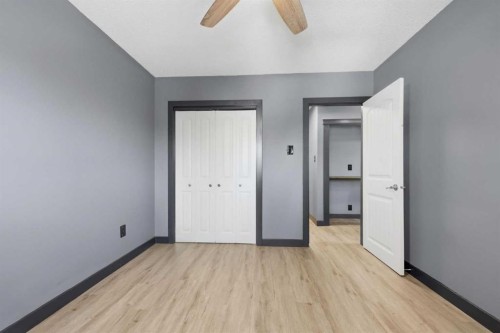 203-3103 Blakiston Drive Nw, Calgary, AB - Indoor Photo Showing Other Room