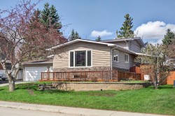 8 Slocan Road SW Calgary, AB T2W 0S8