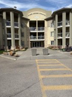 2112-2518 Fish Creek Boulevard SW Calgary, AB T2Y 4T6