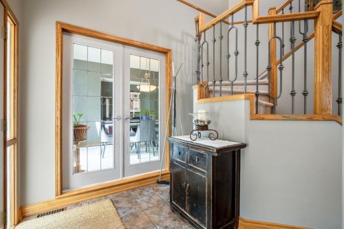 120 Bow Meadows Drive, Cochrane, AB - Indoor Photo Showing Other Room
