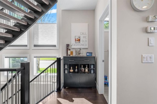 2741 16A Street Se, Calgary, AB 