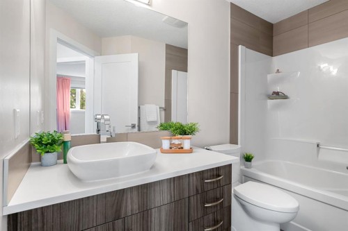 2741 16A Street Se, Calgary, AB 