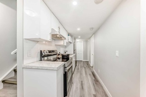 299 Saddlebrook Circle Ne, Calgary, AB - Indoor Photo Showing Other Room