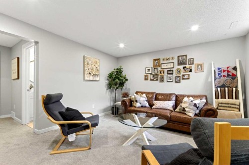 253 Auburn Meadows Boulevard Se, Calgary, AB - Indoor Photo Showing Living Room
