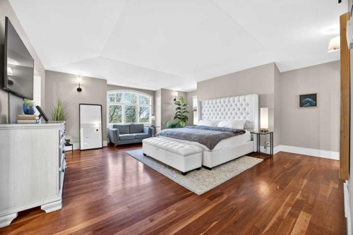 914 36 Avenue Sw, Calgary, AB - Indoor
