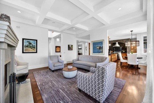 914 36 Avenue Sw, Calgary, AB - Indoor