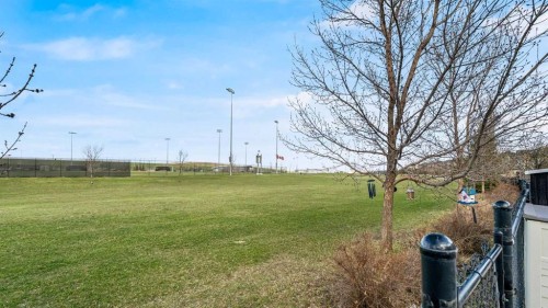 36 New Brighton Landing Se, Calgary, AB 