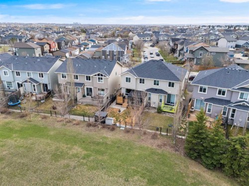 36 New Brighton Landing Se, Calgary, AB 