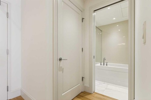 305-221 Quarry Way Se, Calgary, AB - Indoor