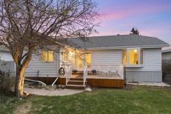 121 Mountain Street  Cochrane, AB T4C 1Z5