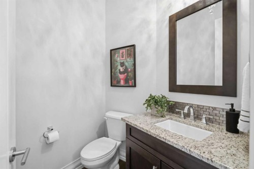 117 Spring Water Close, Heritage Pointe, AB - Indoor Photo Showing Bathroom