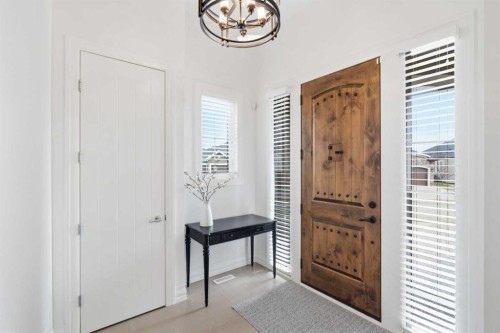 117 Spring Water Close, Heritage Pointe, AB - Indoor Photo Showing Other Room