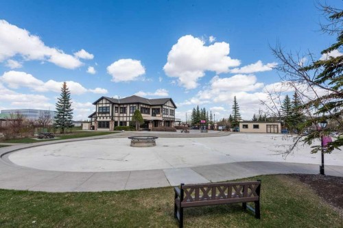 15 New Brighton Manor Se, Calgary, AB - Outdoor