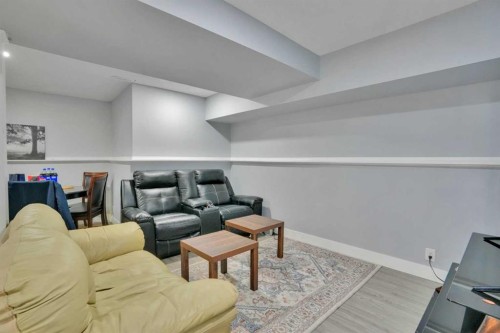 44 Falmead Road Ne, Calgary, AB - Indoor Photo Showing Other Room