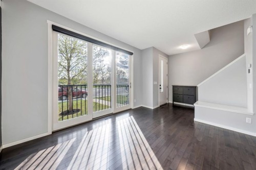 623 Walden Drive Se, Calgary, AB - Indoor Photo Showing Other Room